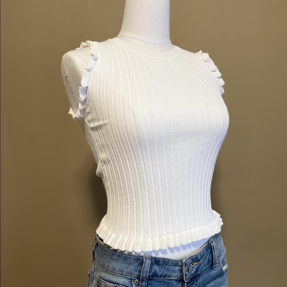 SLEEVELESS FRILL TOP - Picture 2 of 4